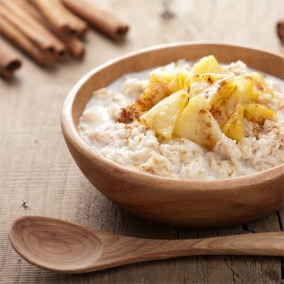 Porridge mit warmen Obst